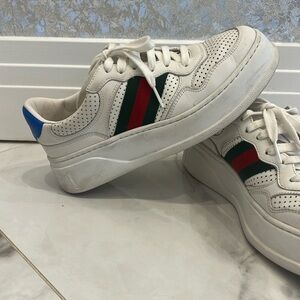 Gucci sneakers for women size 38 1/2 with box